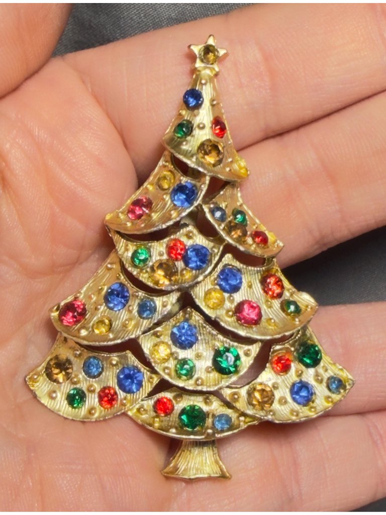 Vintage Christmas Tree Brooch Rhinestone Multicolor Gold Tone 2.6"